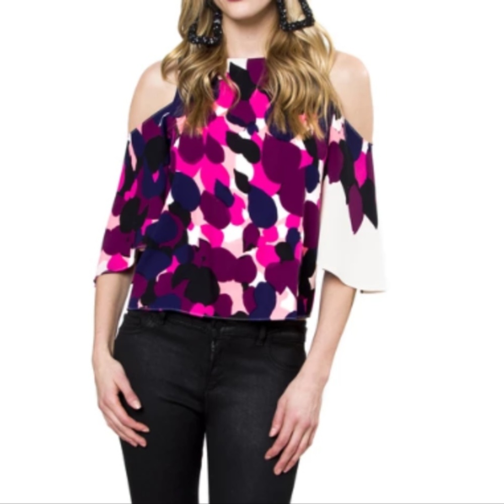 JB by Julie Brown Fuchsia Navy Cold-Shoulder Floral Print Blouse